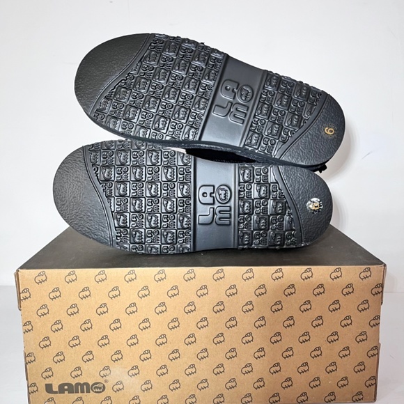 Lamo Luna Water Resistant Suede Winter Boots - Picture 4 of 6